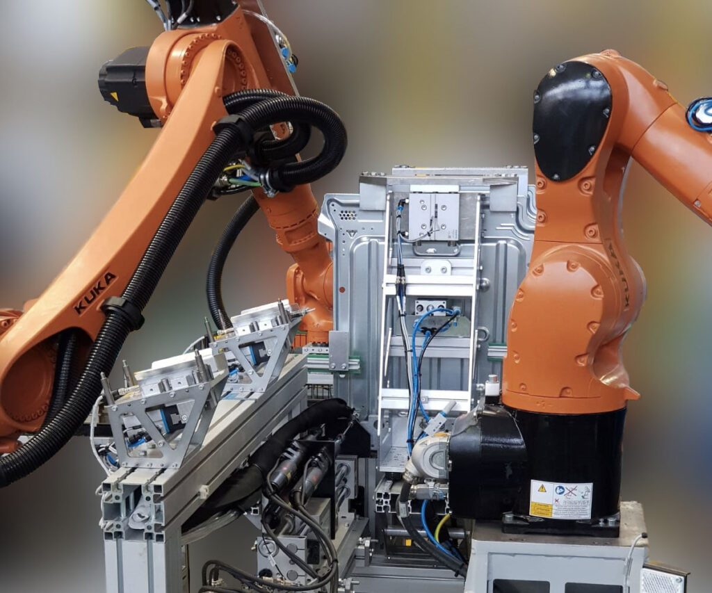 WhatsApp Image 2019 09 24 at 15.58.37 Avvitatori per assemblaggio industriale Airtechnology srl nasce nel 2004 come realtà locale con grandi ambizioni: creare con i propri clienti rapporti di partnership e non di fornitura, incontri che non si limitano alla vendita ma che continuano con coerenza nell'assistenza e nell'affiancamento della ricerca della miglior soluzione sempre. L'assistenza poi deve essere riferimento non solo per i propri marchi, ma per i principali e più prestigiosi marchi di utensili elettrici e pneumatici presenti sul mercato.