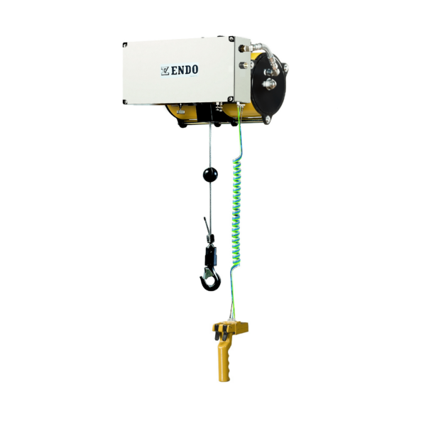 ENDO AIR BALANCER ABC 5P B immagine 1 Avvitatori per assemblaggio industriale I bilanciatori ad aria ENDO sono il sistema ideale per le movimentazioni ergonomiche all’interno di una linea produttiva. I bilanciatori ad aria sono utilizzati principalmente per le operazioni di pick&place e posizionamento, e consentono l’annullamento del carico movimentato rendendo le operazioni di spostamento più facili ed agevoli per gli operatori. Il basso consumo di aria durante l’utilizzo rende inoltre il sistema ENDO il più efficiente e a basso impatto ambientale nella categoria.   Guarda il video su Youtube https://www.youtube.com/watch?v=xBadV7qduug